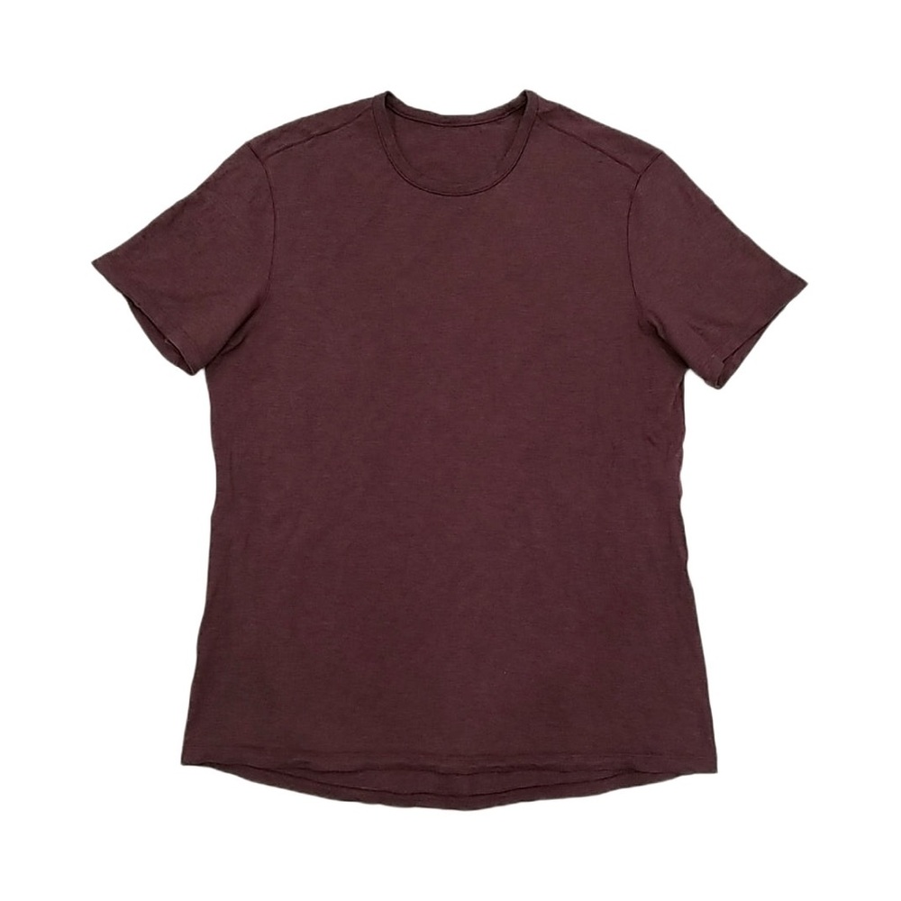 Lululemon Men’s Slim Fit T-shirt - small